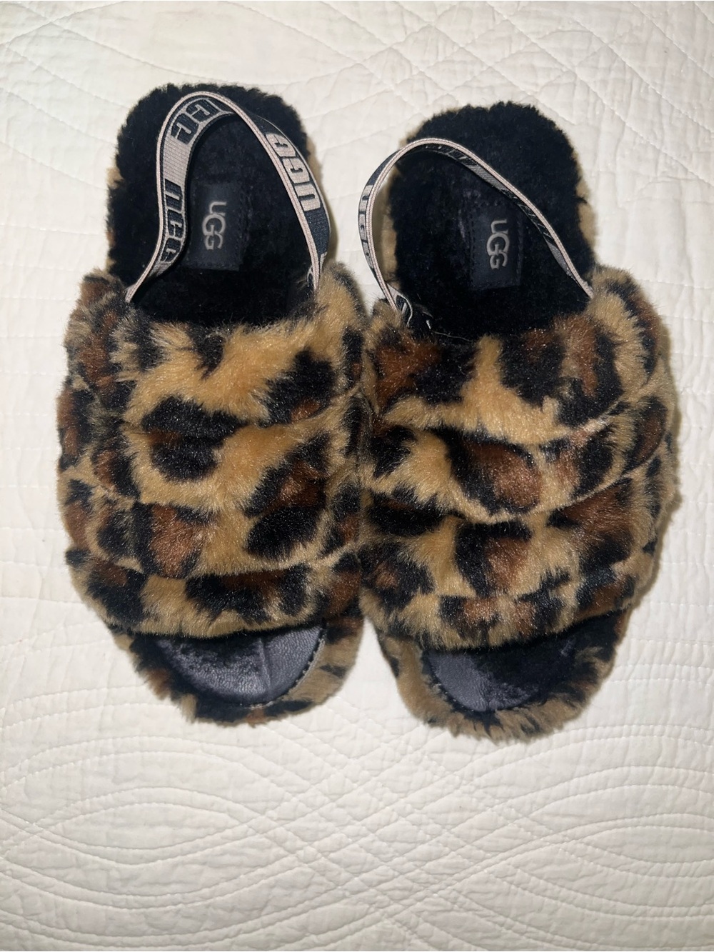 UGG Kids Leopard Slide Sandals